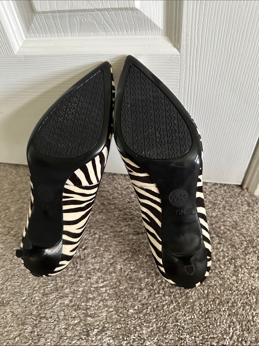 Michael Kors Zebra-Print Pointed Flats - Black & White Flex calf hair shoes - Picture 8 of 13